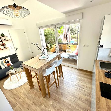 Le Pouticaire Apartment Salinelles Bagian luar foto