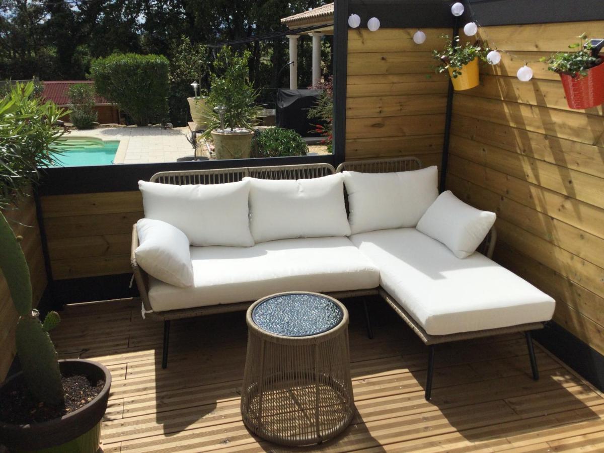 Le Pouticaire Apartment Salinelles Bagian luar foto